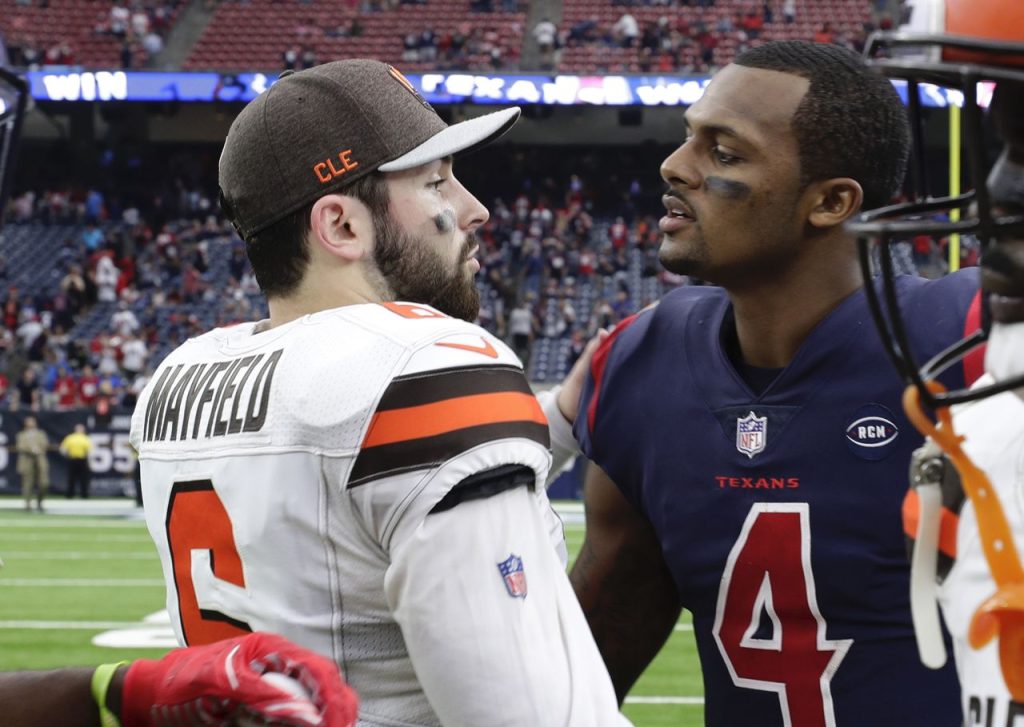 Brown oferece a Deshaun Watson e retorna a Cleveland;  Ele deve se encontrar com os Falcons na quarta-feira