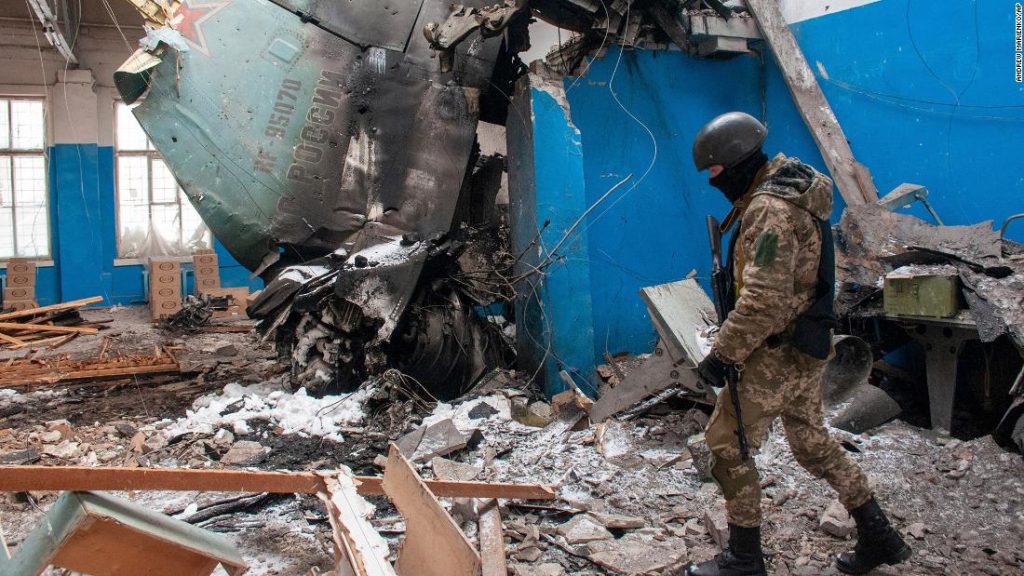 Casa Branca se refere a um “gargalo logístico perigoso” nos planos de enviar aviões para a Ucrânia