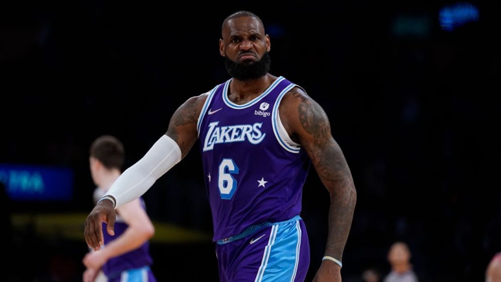 LeBron James marca 50 pontos para levar o Los Angeles Lakers à vitória do Wizards em uma ‘performance épica’