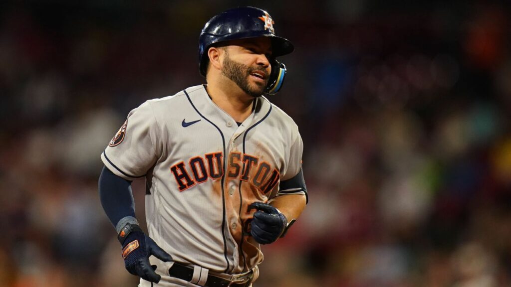 Ciclo Jose Altuve dos Astros com um home run de duas corridas sobre o Monstro Verde