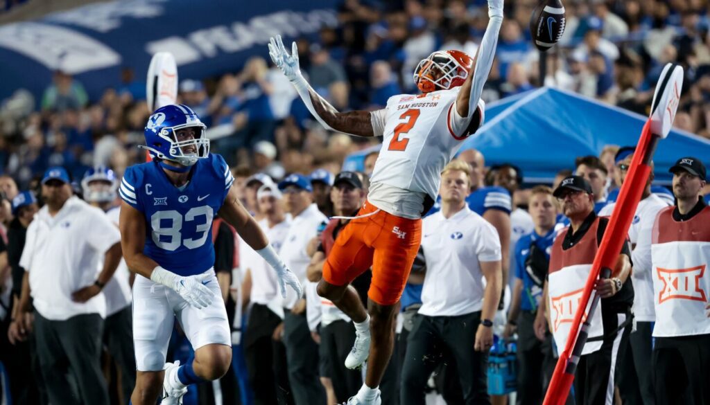 3 conclusões da vitória do futebol da BYU sobre Sam Houston