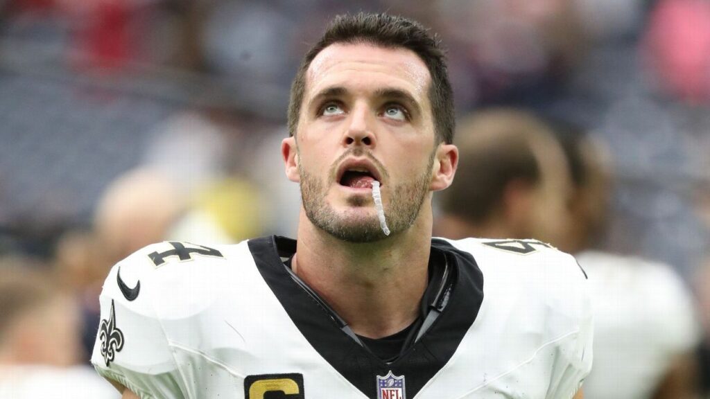 Derek Carr – pediu desculpas ao OC Pete Carmichael pela raiva lateral