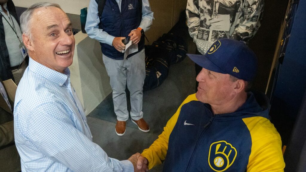 Os Milwaukee Brewers contratarão o gerente Pat Murphy, diz o relatório