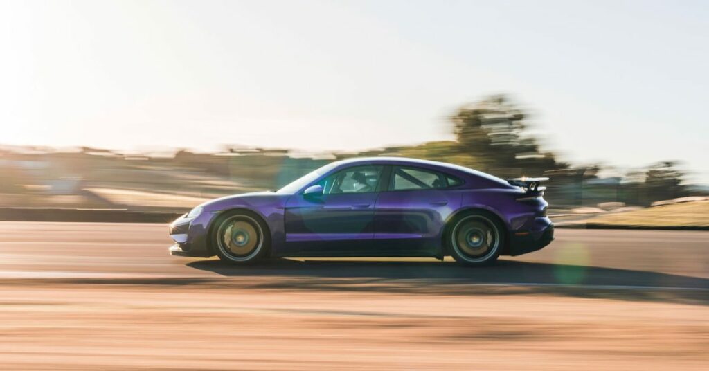 Porsche Taycan Turbo GT rouba o recorde da Tesla como seu carro mais rápido