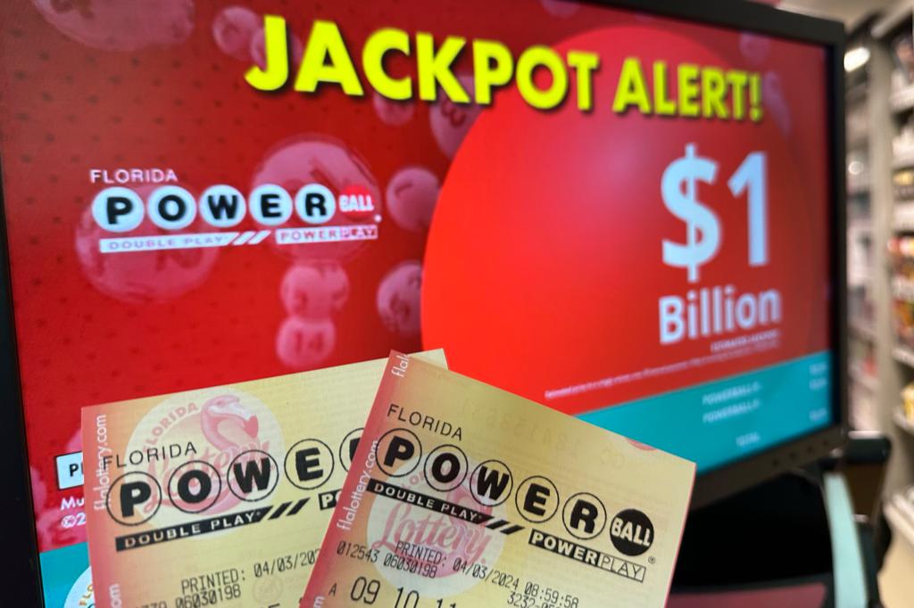 O sorteio da loteria Powerball de US$ 1,3 bilhão foi adiado