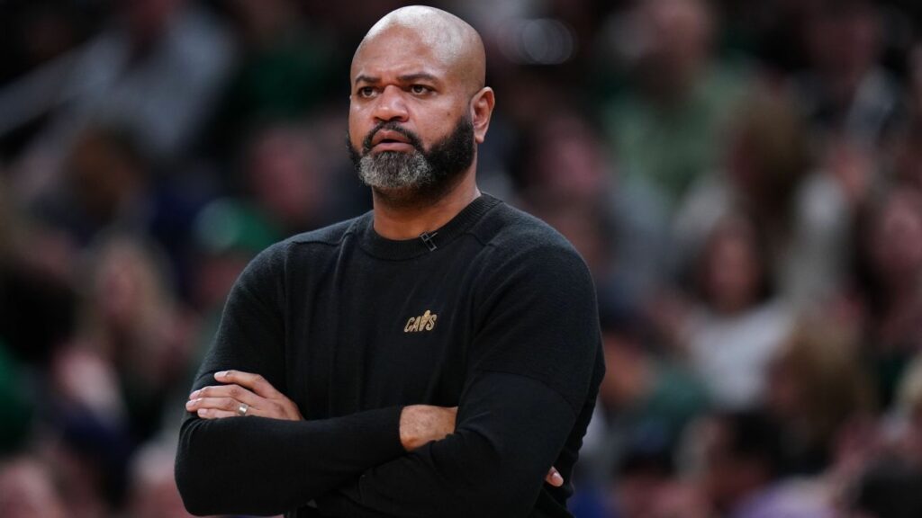 Os Cavaliers demitiram o técnico J.B. Bickerstaff após cinco temporadas