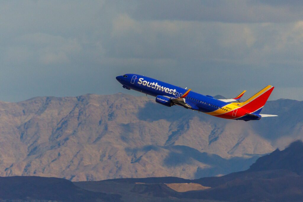 CEO da Southwest promete mudança enquanto o ativista Elliott pressiona por uma nova liderança