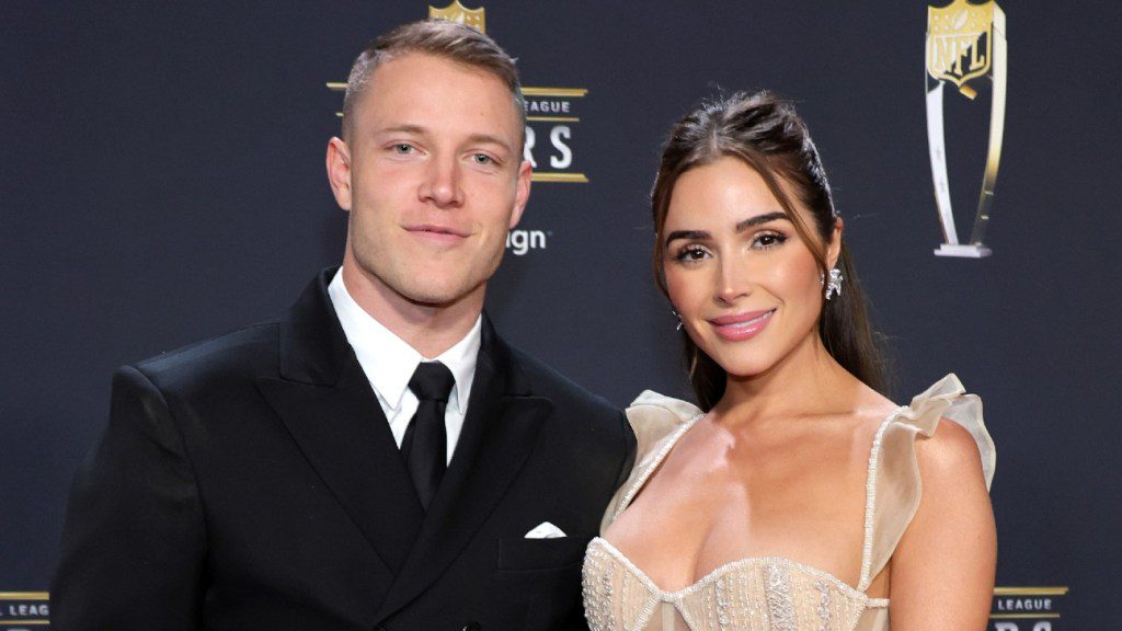 Christian McCaffrey e Olivia Culpo