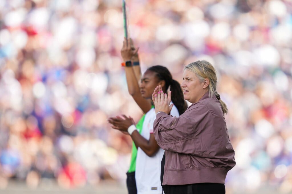 Emma Hayes vence no primeiro treino do USWNT;  Swanson e Davidson marcam dois gols