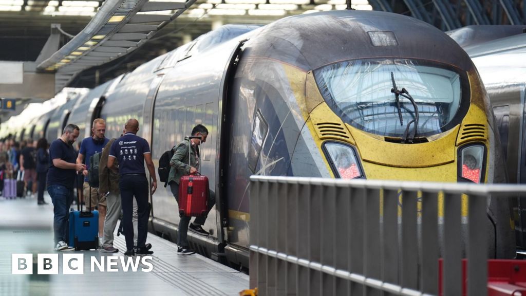 Serviços de trem cancelados na França enquanto a busca por sabotadores continua