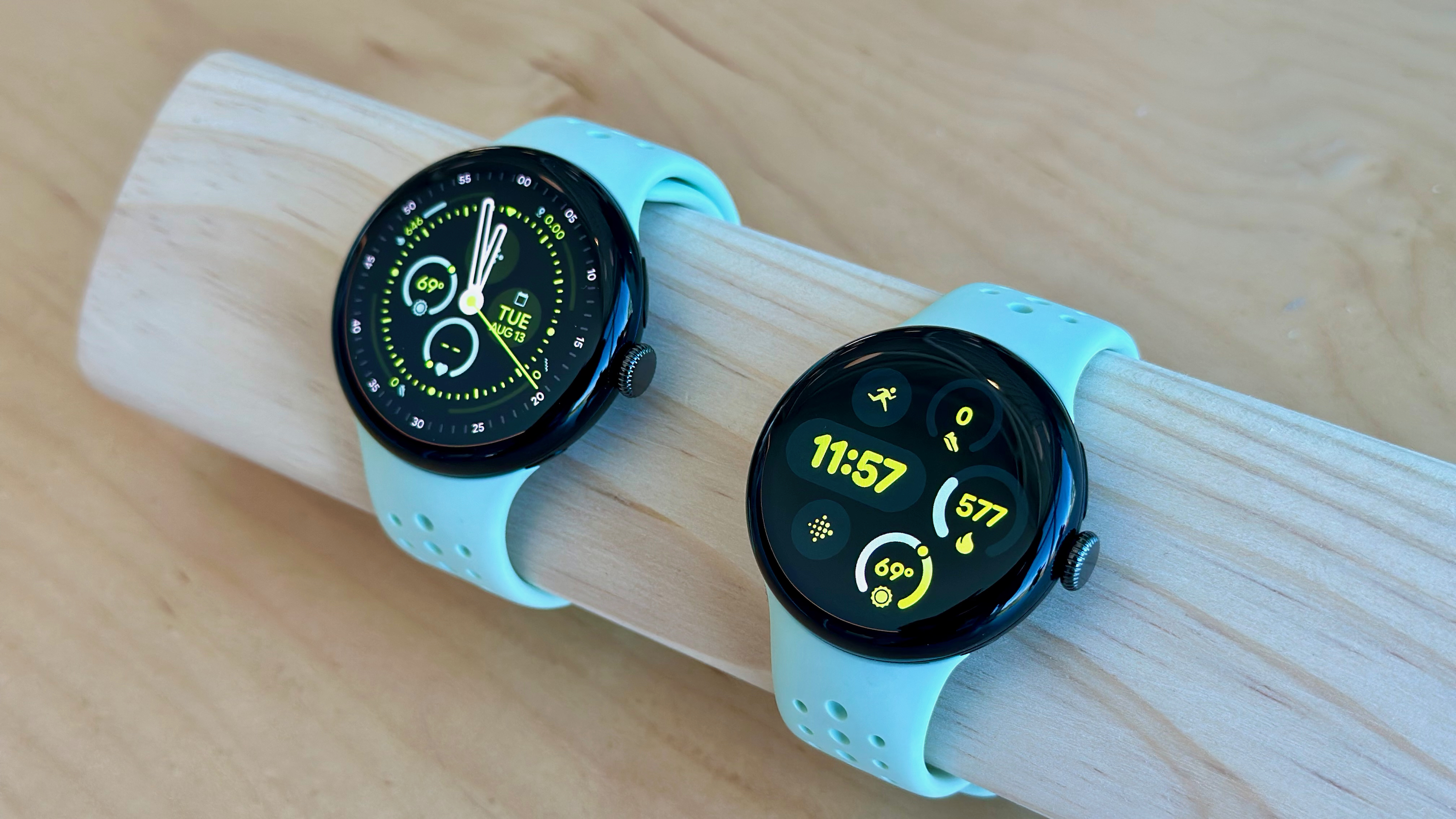 Dois relógios Google Pixel Watch 3 foram apresentados no evento Made by Google 2024.