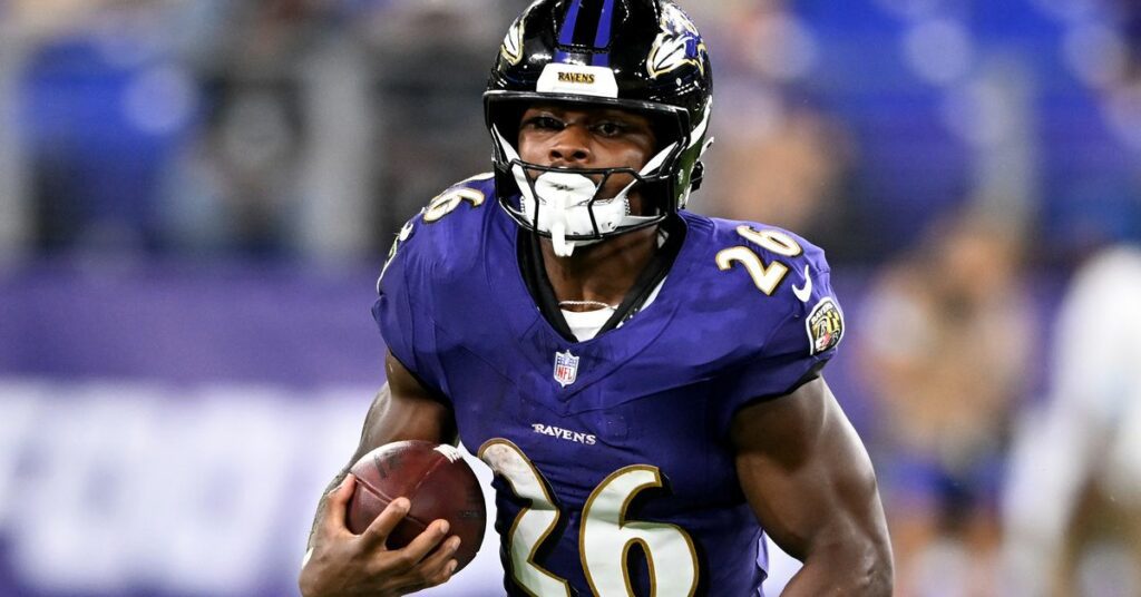 Escalação do Baltimore Ravens 2024 corta jogadores: últimas notícias, mudança para escalação de 53 jogadores