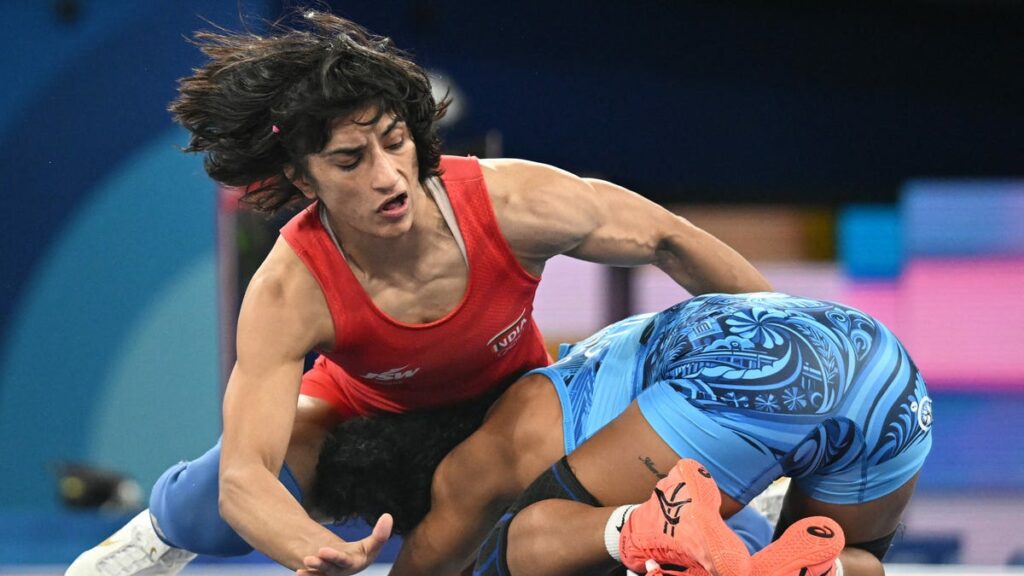 O lutador indiano Vignesh Phogat se aposenta repentinamente após ser excluído dos Jogos Olímpicos